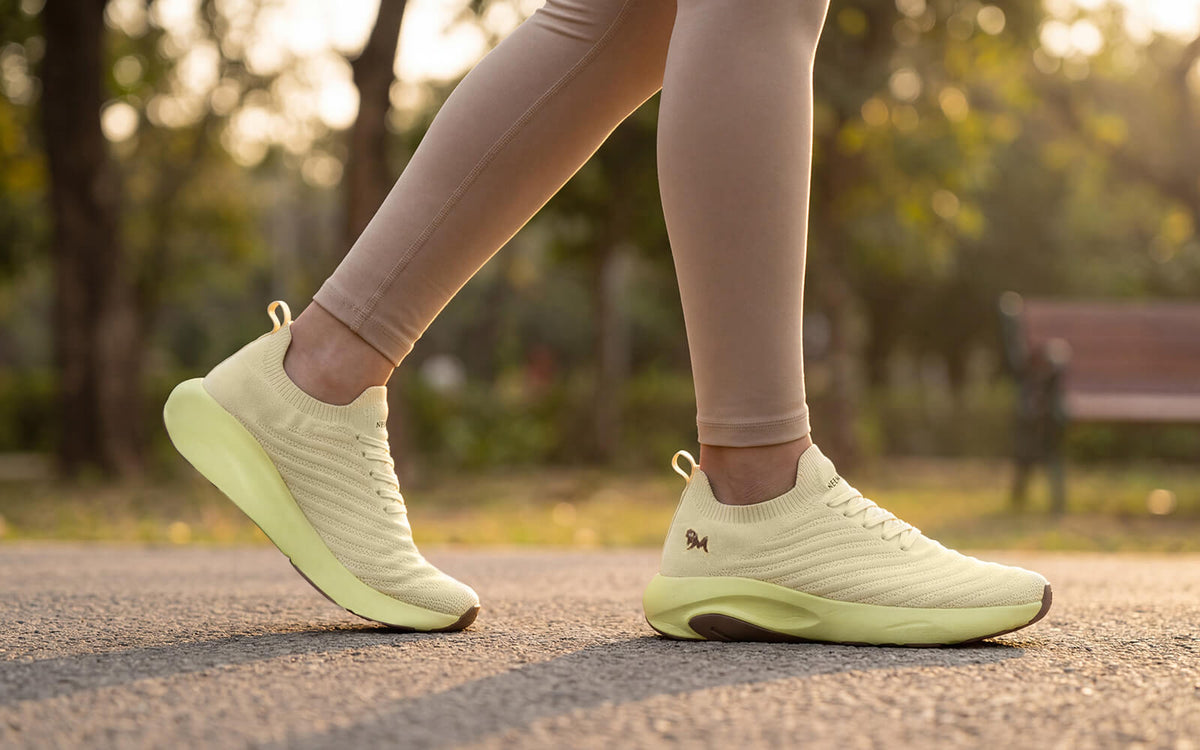 Begin Walk Glide For Women : Custard  Lime
