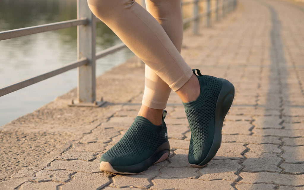 Begin Walk Soothe Slip Ons for Women : Green