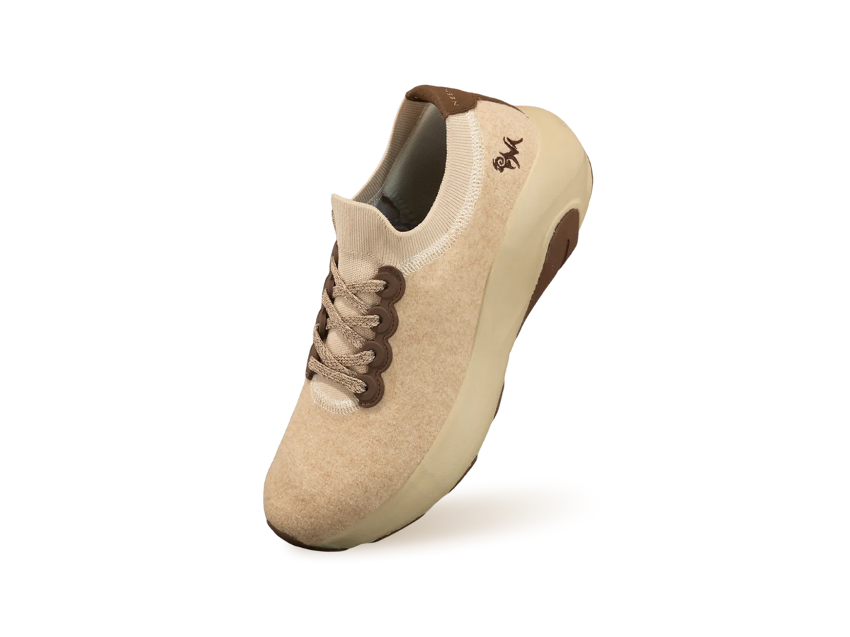 Lush Glider For Men : Beige