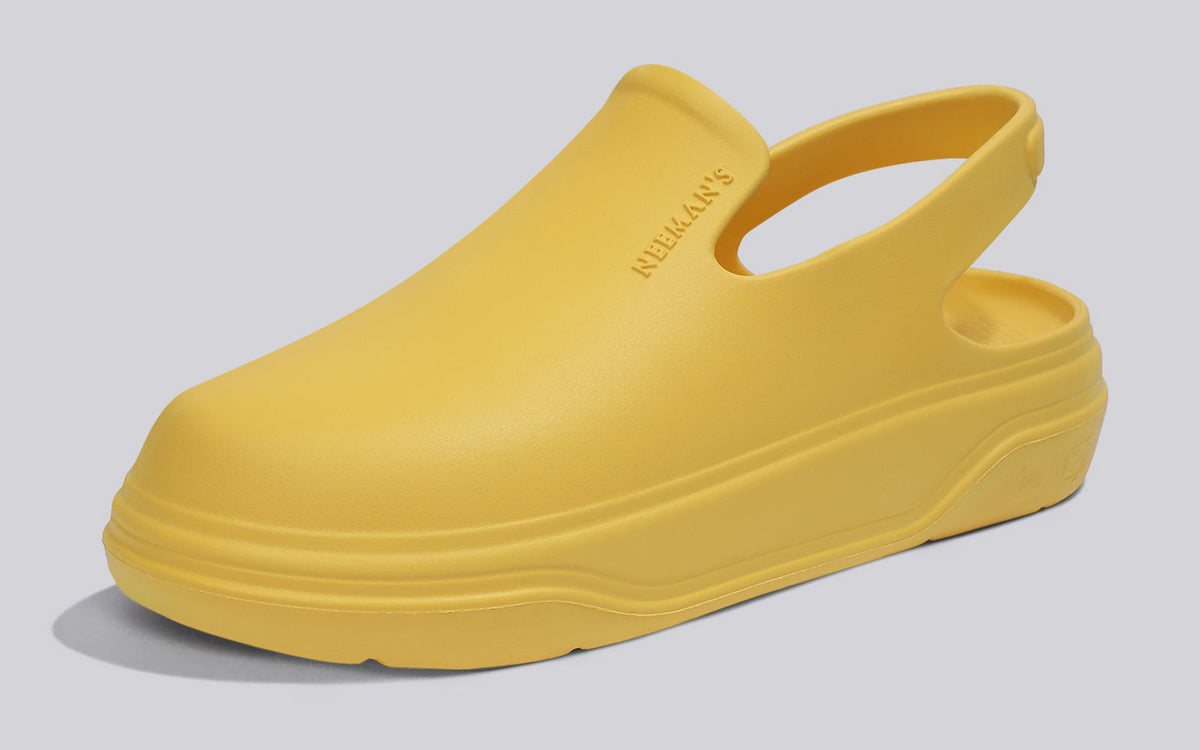 Cushers Clogs For Men : Yellow