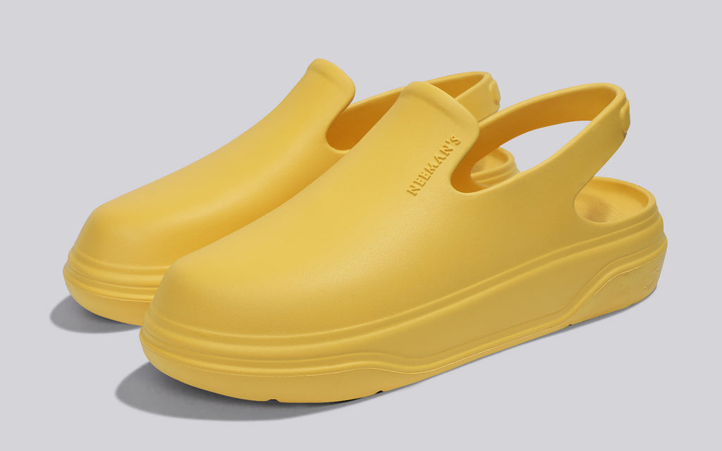 Cushers Clogs For Men : Yellow