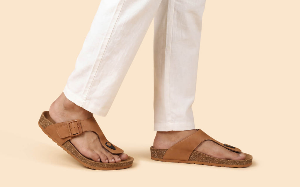 Cork Thong Sandals : Tan