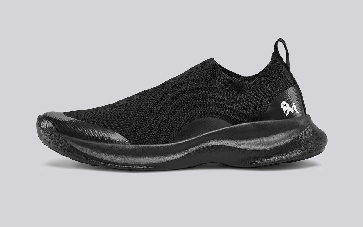 Curve Knit Slip Ons For Men : Black