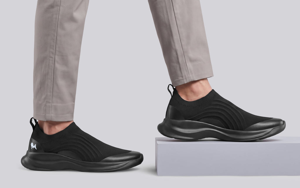 Curve Knit Slip Ons For Men : Black