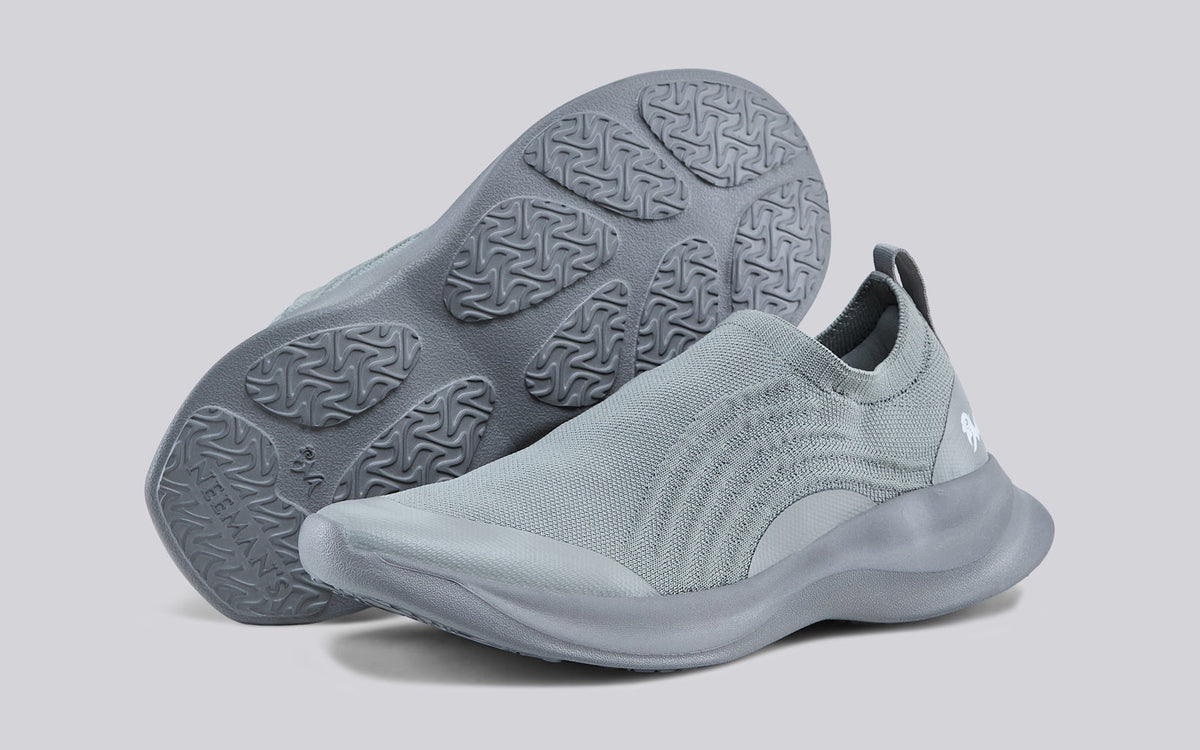 Curve Knit Slip Ons For Men : Grey