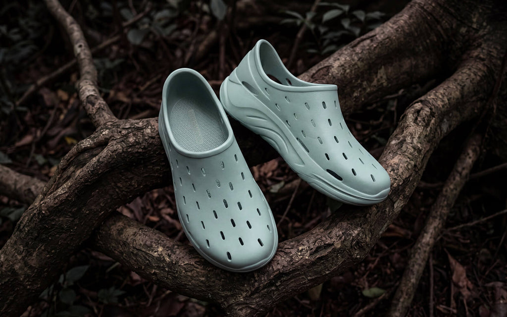Cushers Rainscape Clogs For Men : Blue