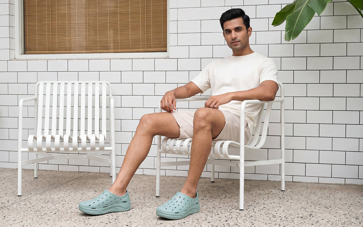 Cushers Rainscape Clogs For Men : Blue