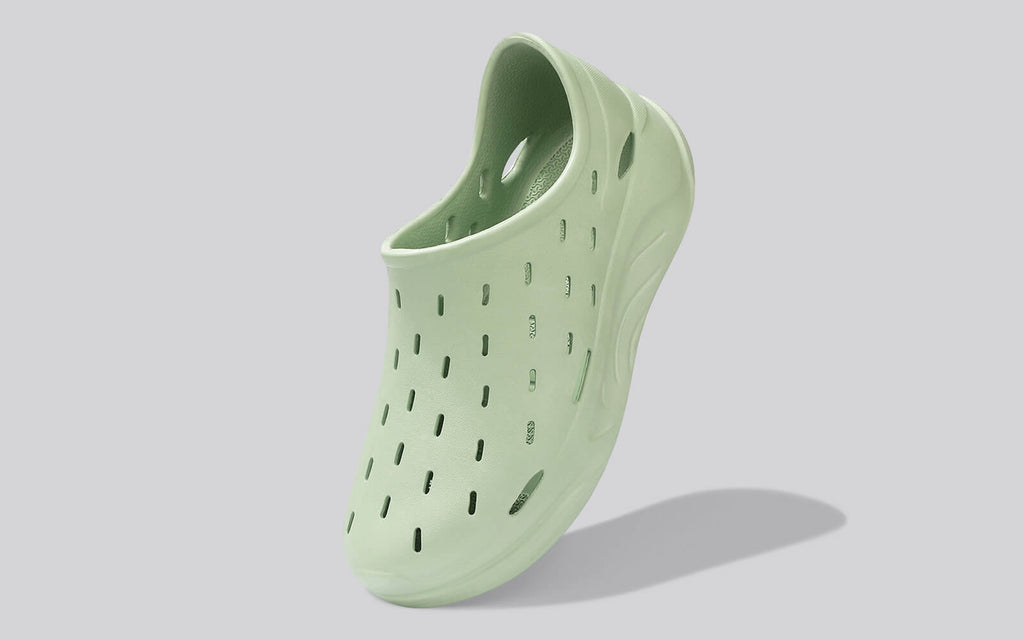 Cushers Rainscape Clogs For Men : Green