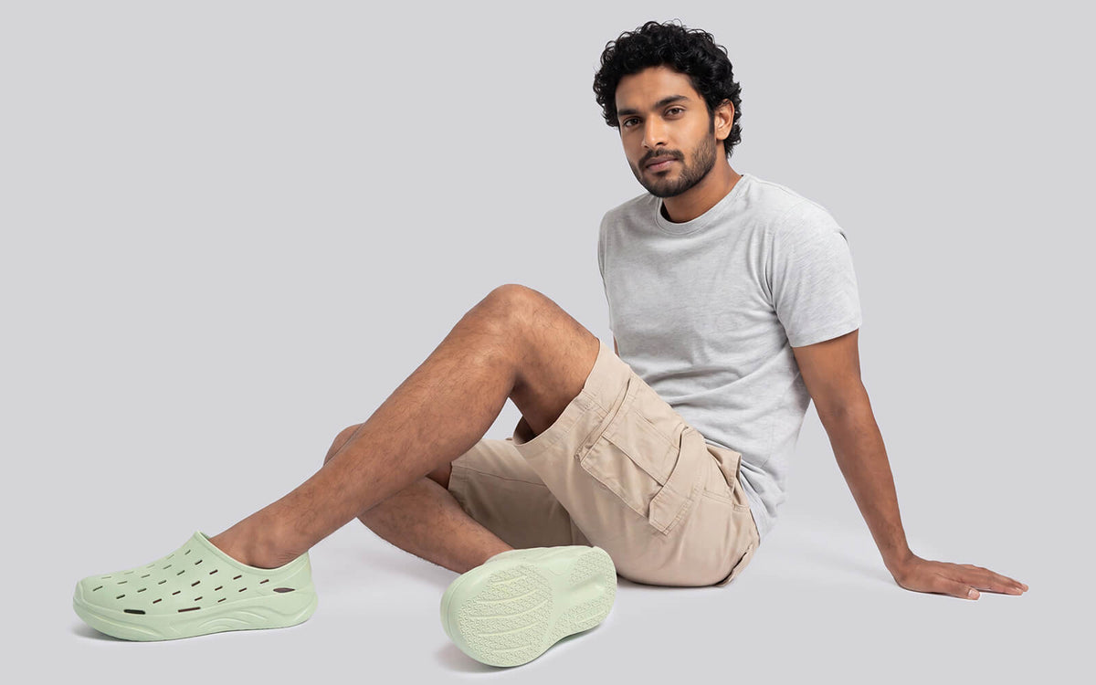 Cushers Rainscape Clogs For Men : Green