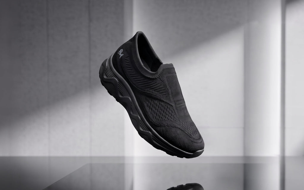 Easy Glide Slip Ons for Men : Black