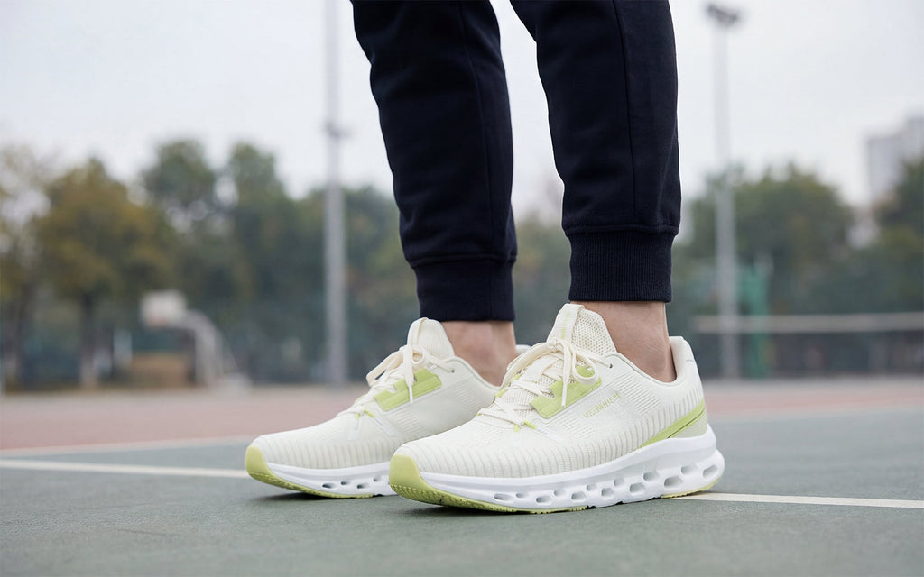 Hexa Move Sneakers for Men : White Neon