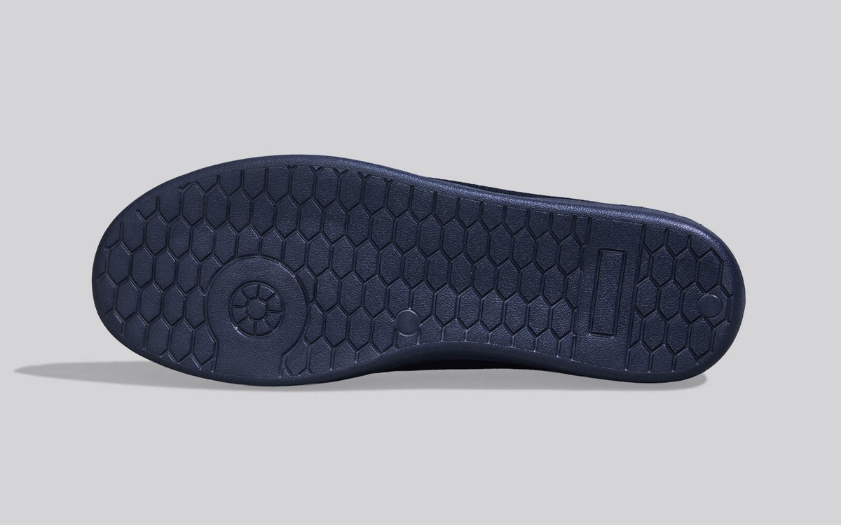 Casual Ease Slip Ons : Black