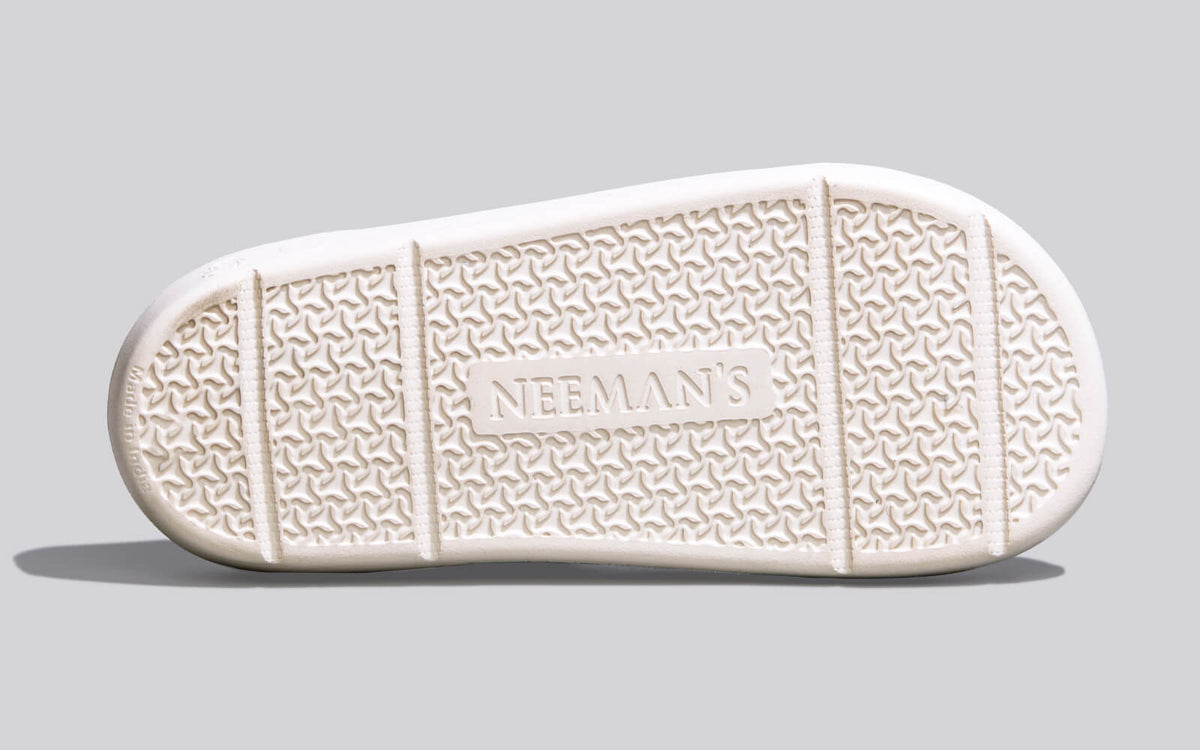 Cushers Clogs For Men : Ivory White