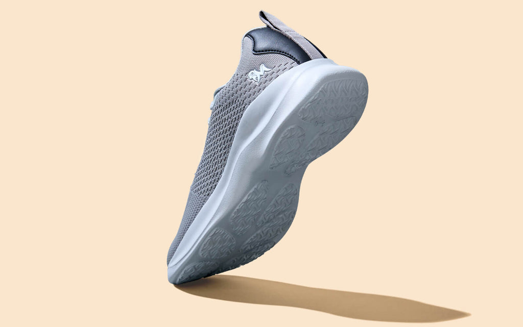 The CloudKnit Sneakers : Grey