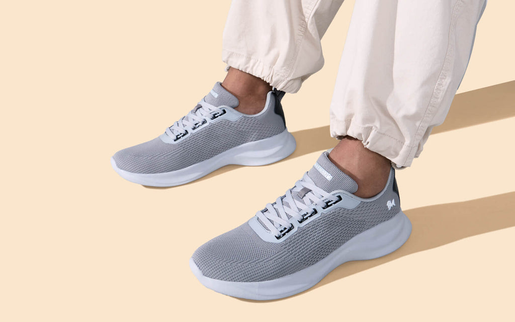 The CloudKnit Sneakers : Grey
