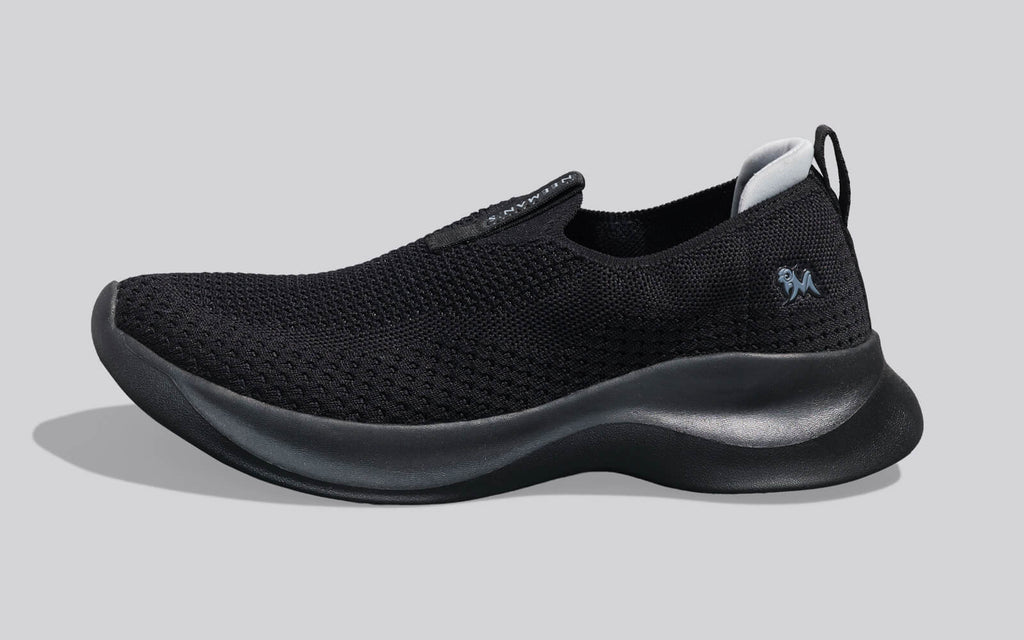 Ease Flow Slip Ons : Black