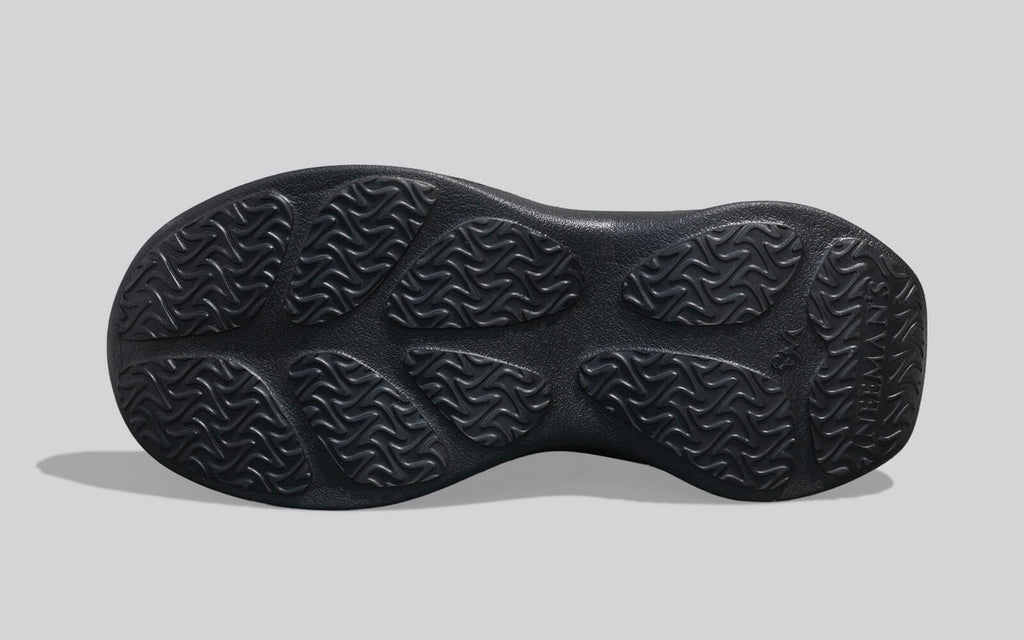 Ease Flow Slip Ons : Black