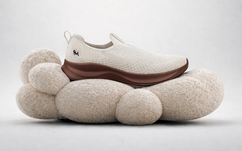 Ease Flow Slip Ons : Ivory Brown