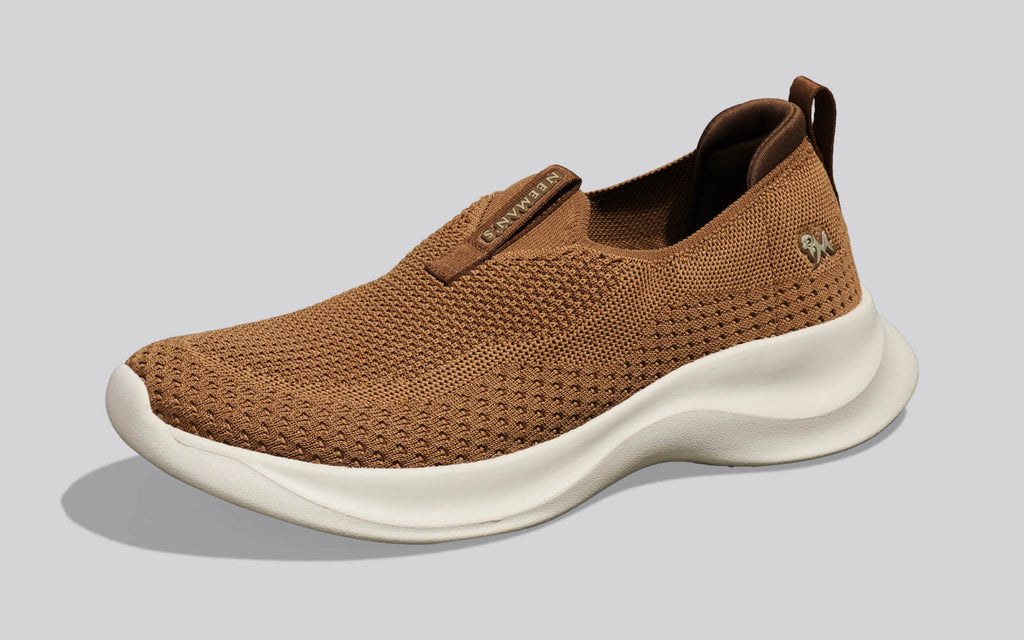 Ease Flow Slip Ons : Tan Ivory
