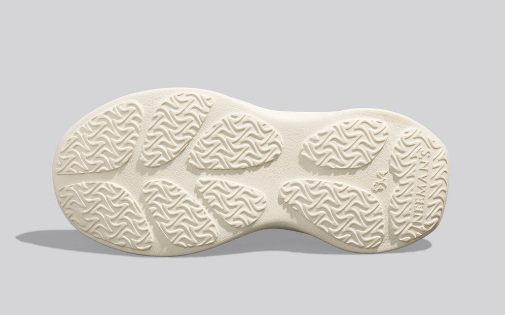 Ease Flow Slip Ons : Tan Ivory