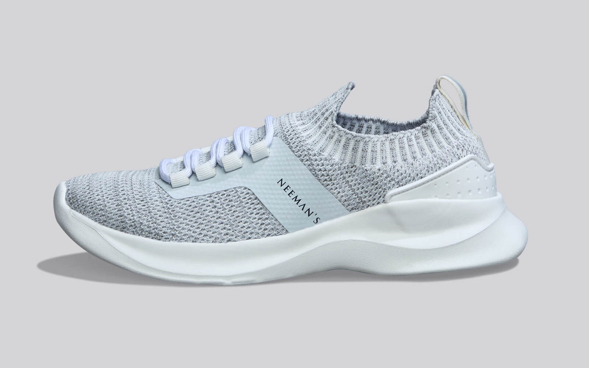 Fuse Knit Sneakers : White