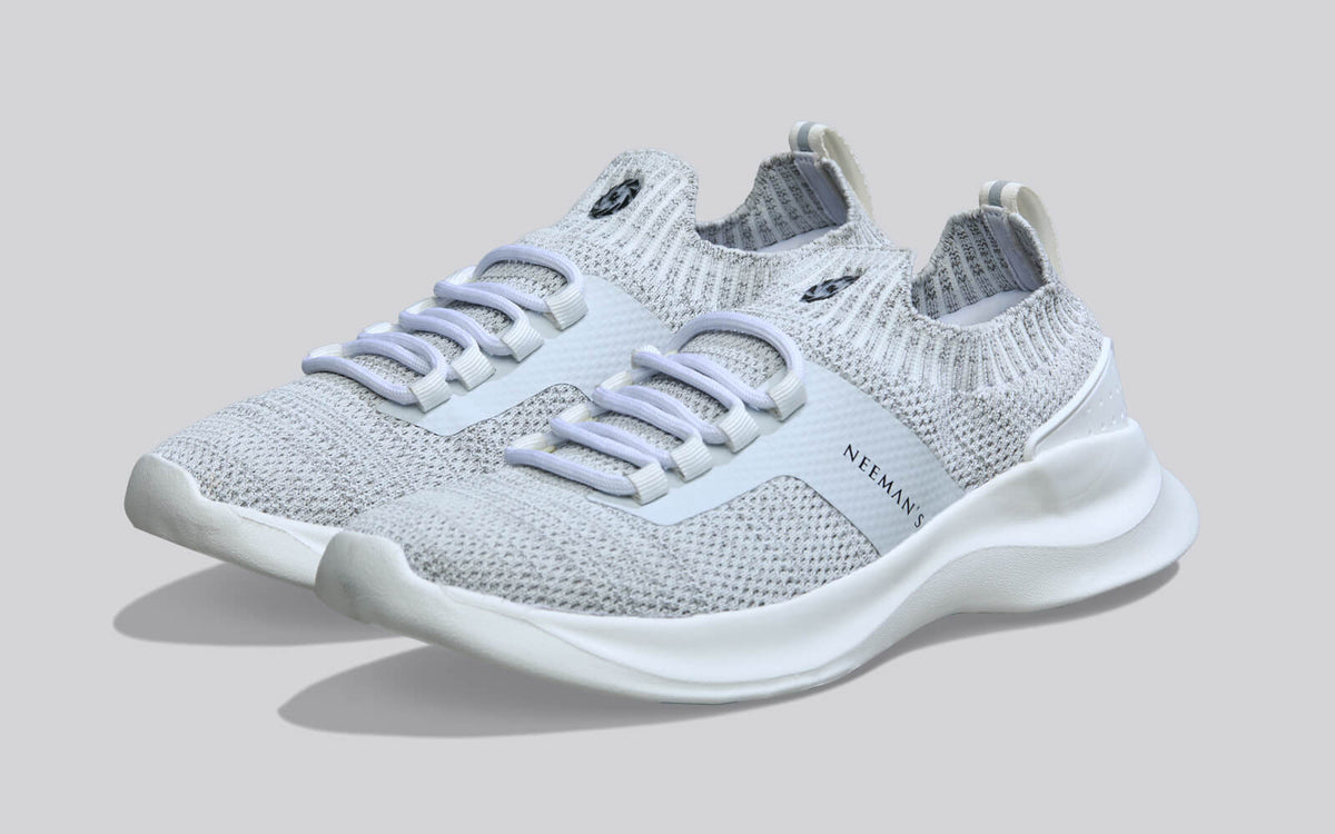 Fuse Knit Sneakers : White
