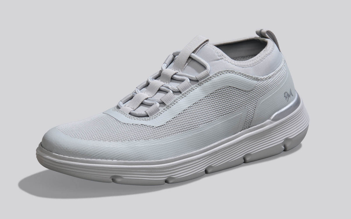 Mid-Top Sneakers : Grey