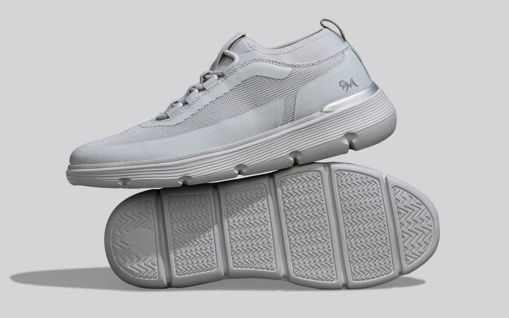 Mid-Top Sneakers : Grey