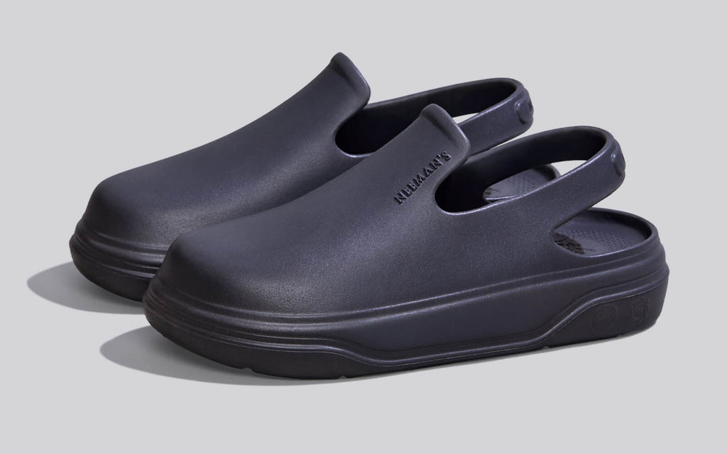 Cushers Clogs For Men : Dark Grey