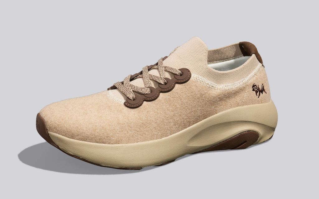 Lush Glider For Men : Beige
