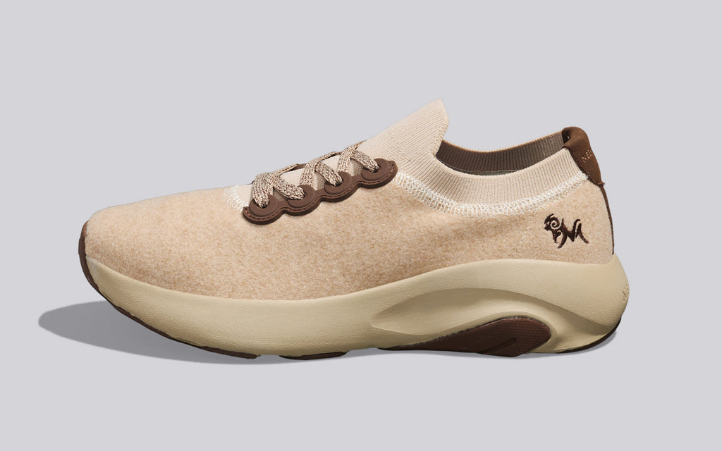 Lush Glider For Men : Beige