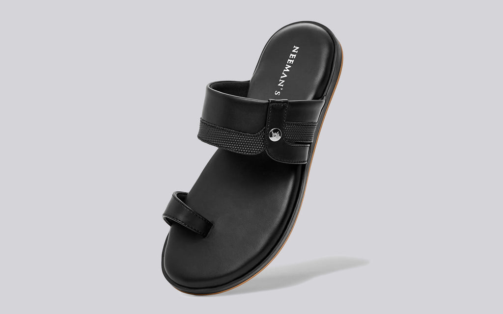 Native Toe Loop Sandals For Men : Black