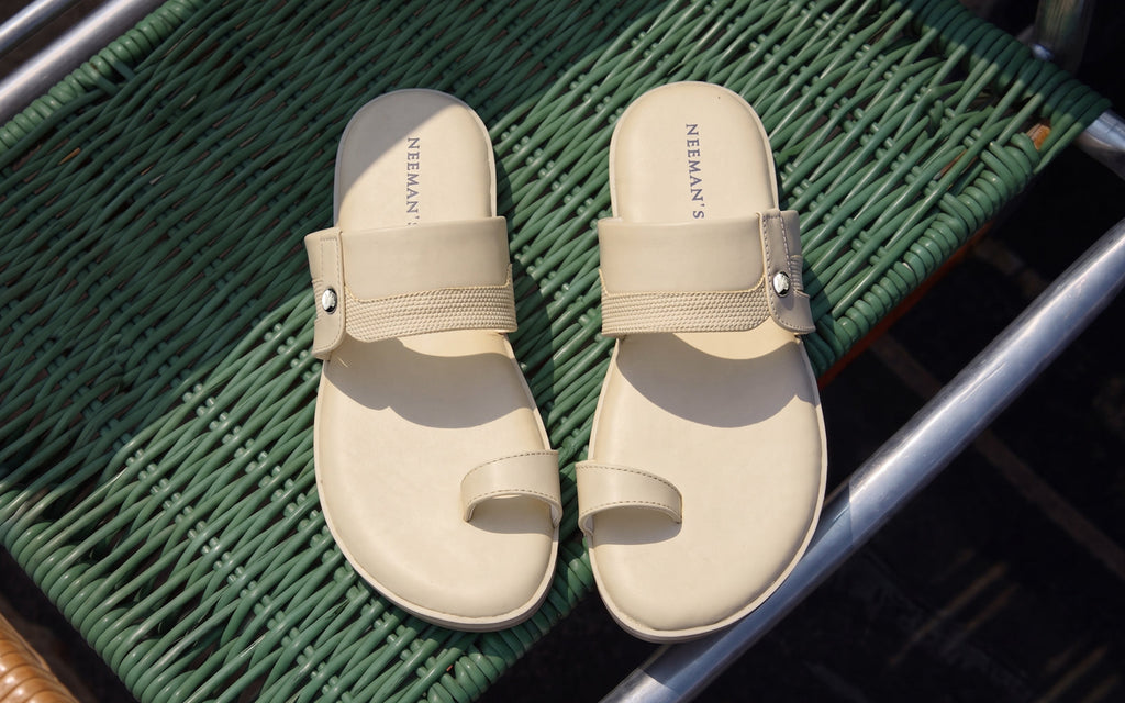 Native Toe Loop Sandals For Men : Cream