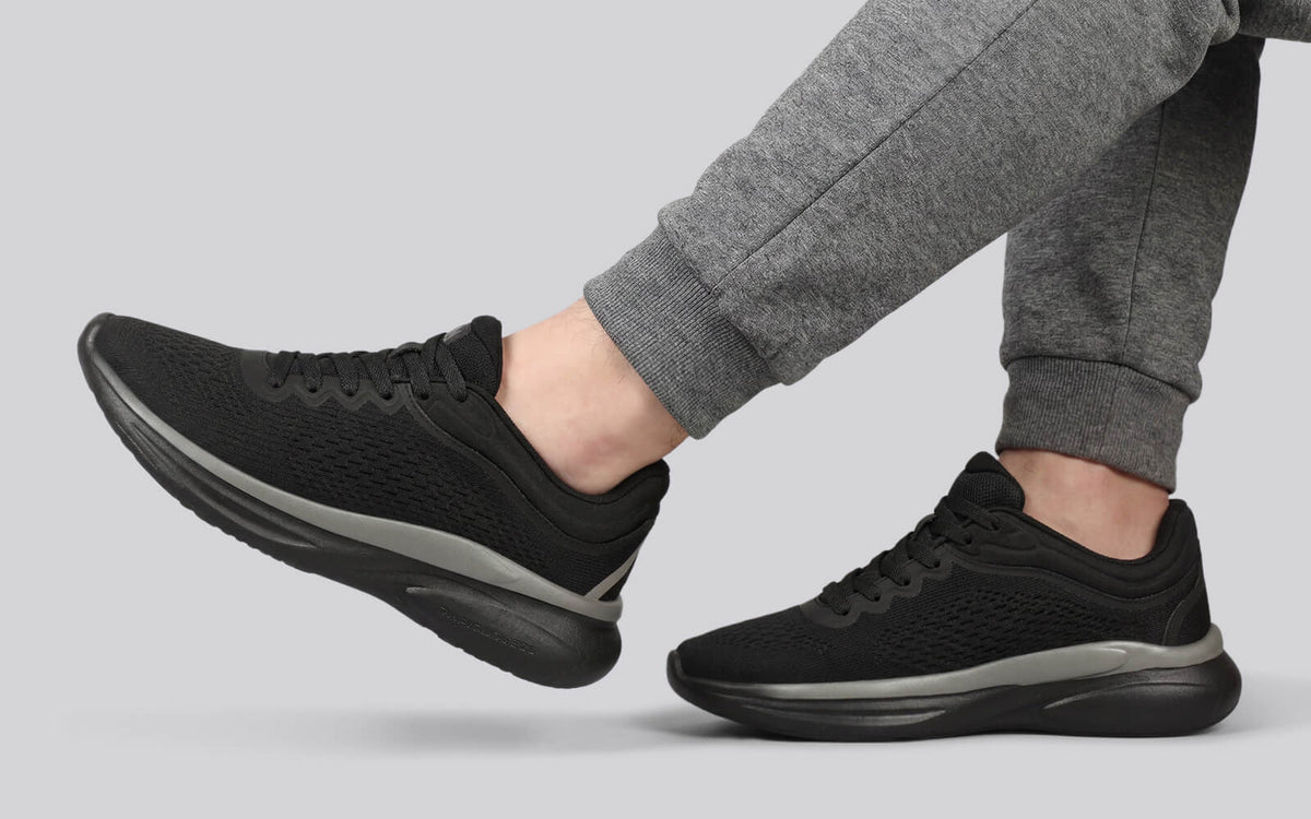 Rapid Breeze Rally Sneakers for Men : Black