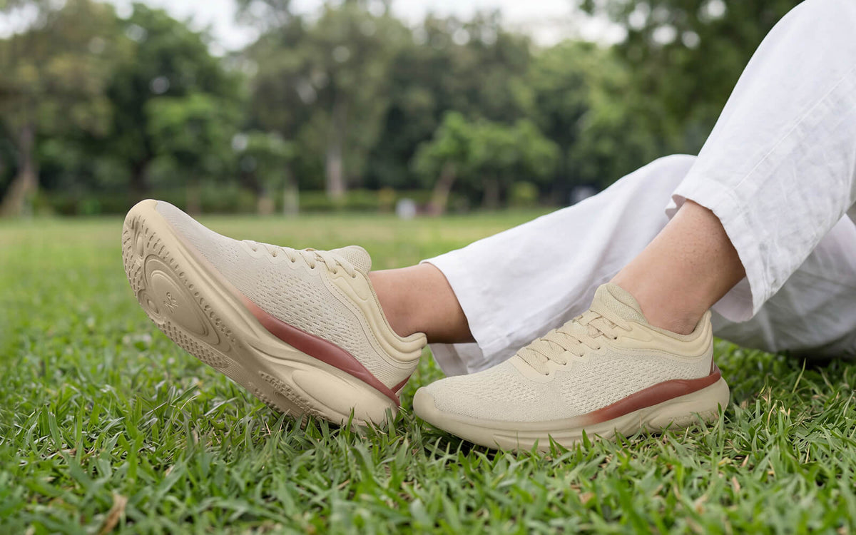 Rapid Breeze Rally Sneakers for Women : Ecru