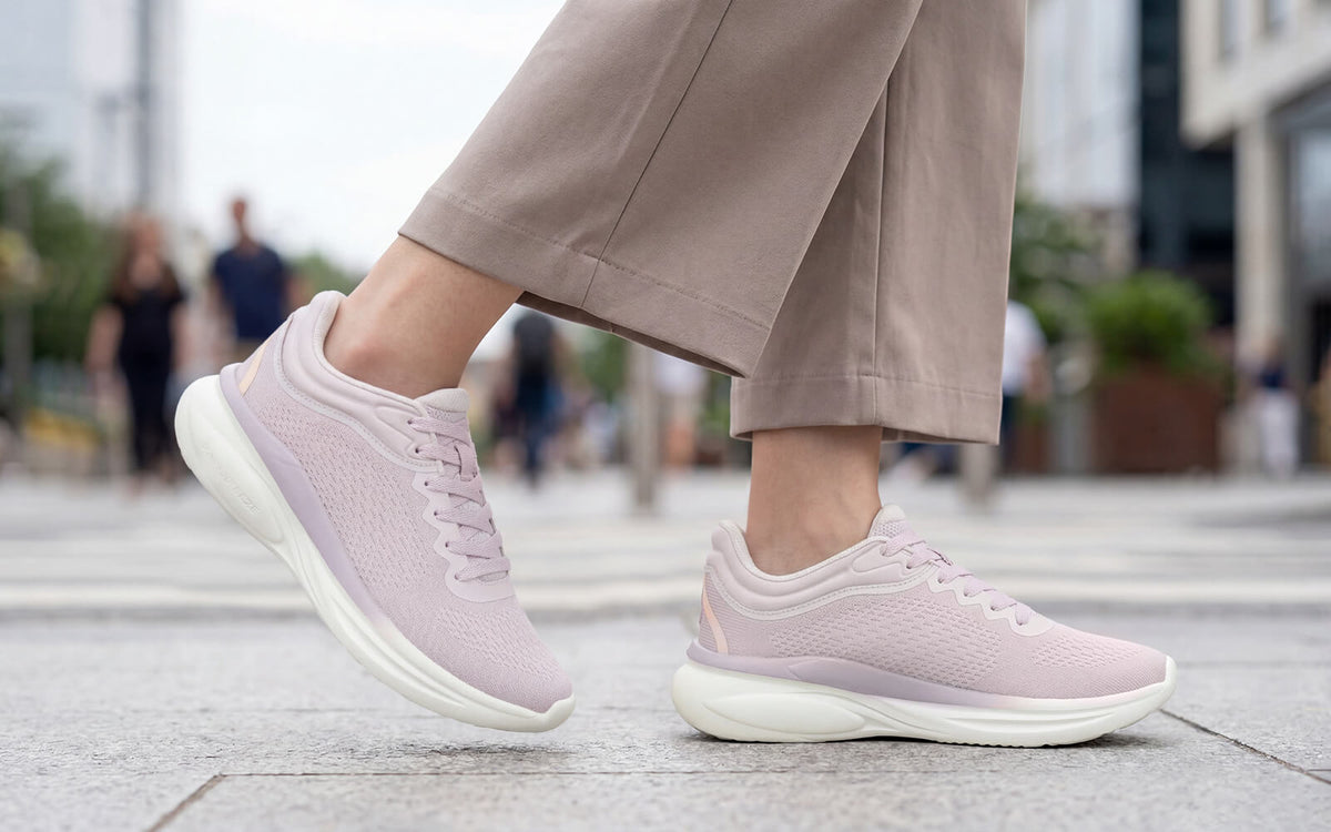 Rapid Breeze Rally Sneakers for Women : Lilac White