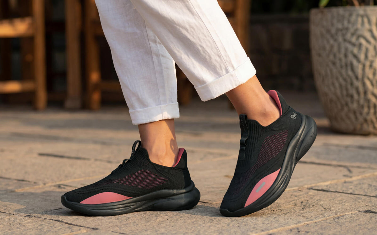 Rapid Breeze Vigor Slip Ons For Women : Black