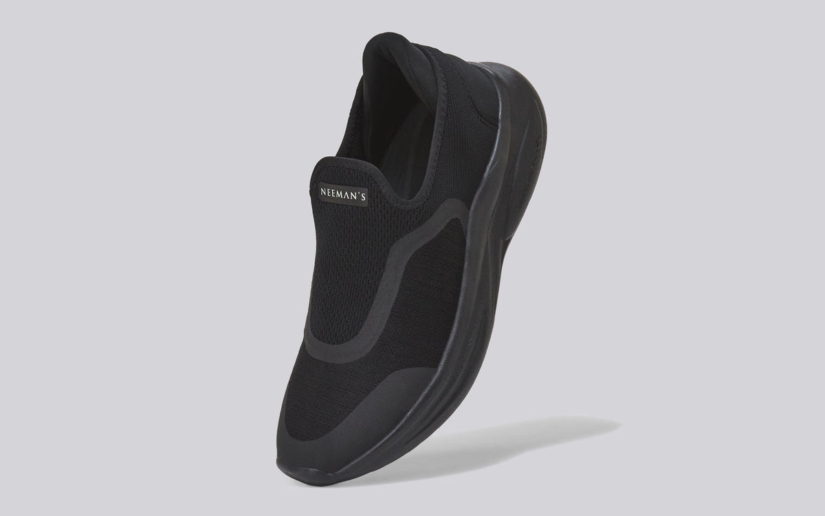 Rapid Breeze Pulsatile Slip Ons for Men : Black