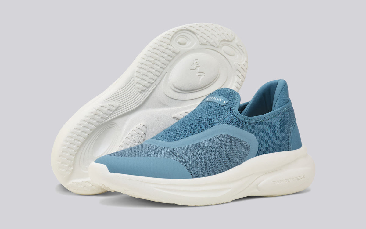 Rapid Breeze Pulsatile Slip Ons for Women : Blue