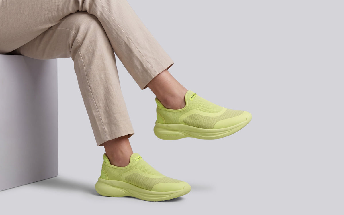 Rapid Breeze Pulsatile Slip Ons for Women : Lime