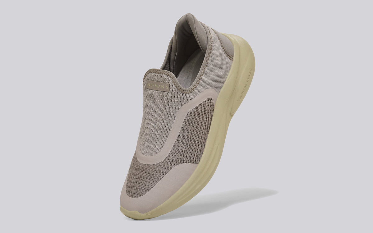 Rapid Breeze Pulsatile Slip Ons for Men : Ecru