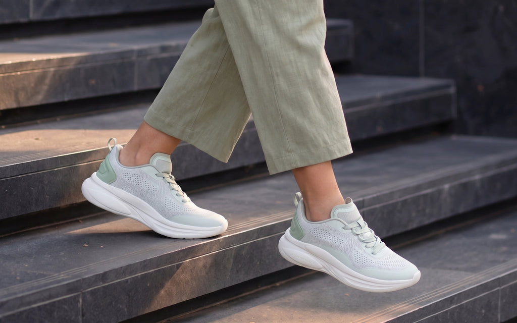 Rapid Breeze Serene Lace Ups for Women : White