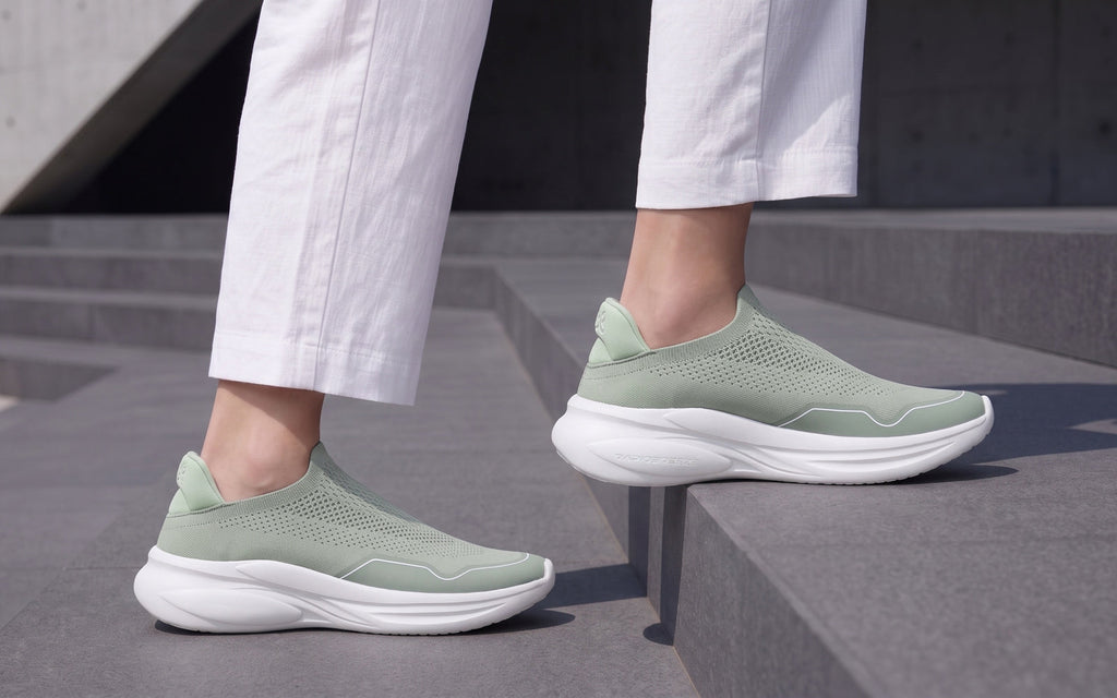 Rapid Breeze Streak Slip Ons for Women : Green
