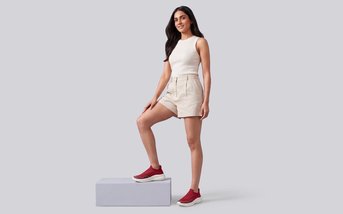 Rapid Breeze Streak Slip Ons for Women : Red