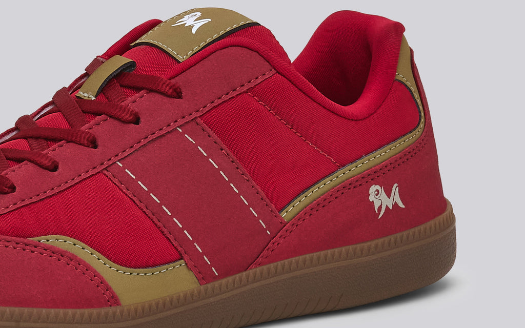 The Retro Collectible For Women : Red
