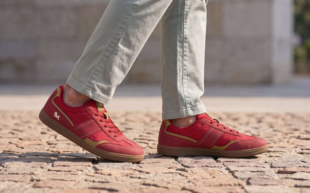 The Retro Collectible For Men : Red