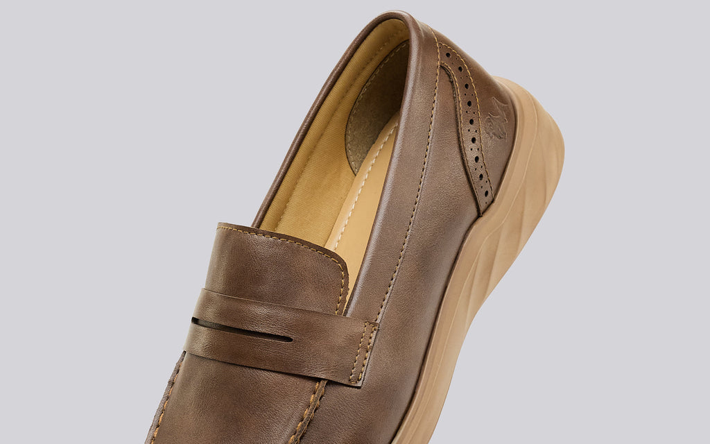 Transition Loafers : Tan