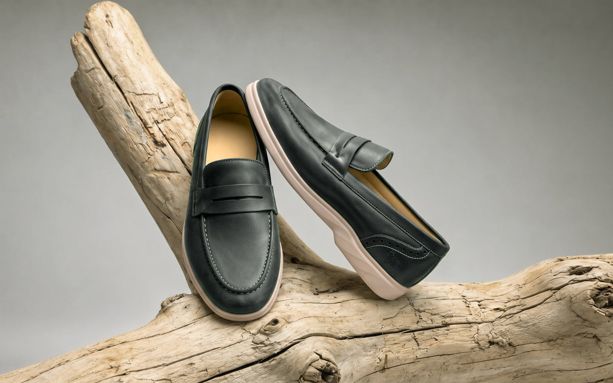 Transition Loafers : Olive