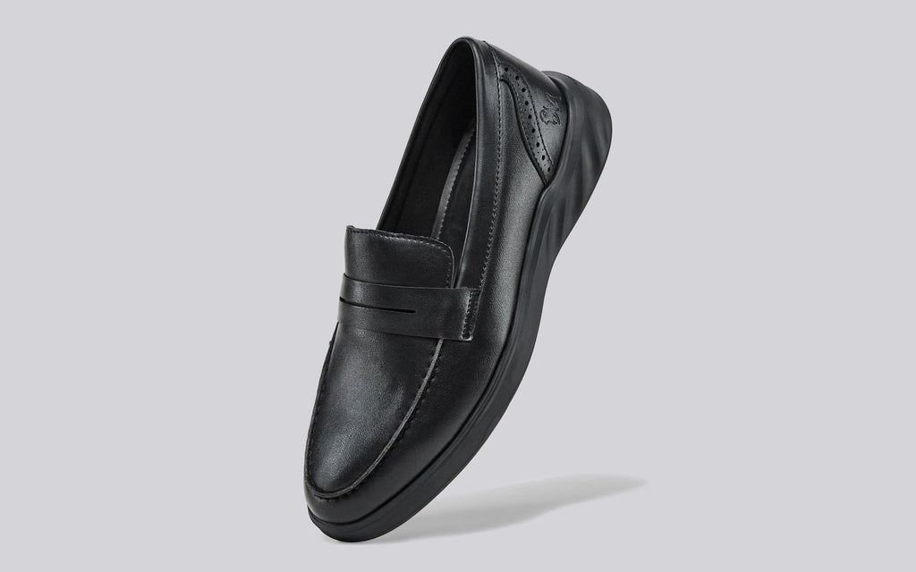 Transition Loafers : Black