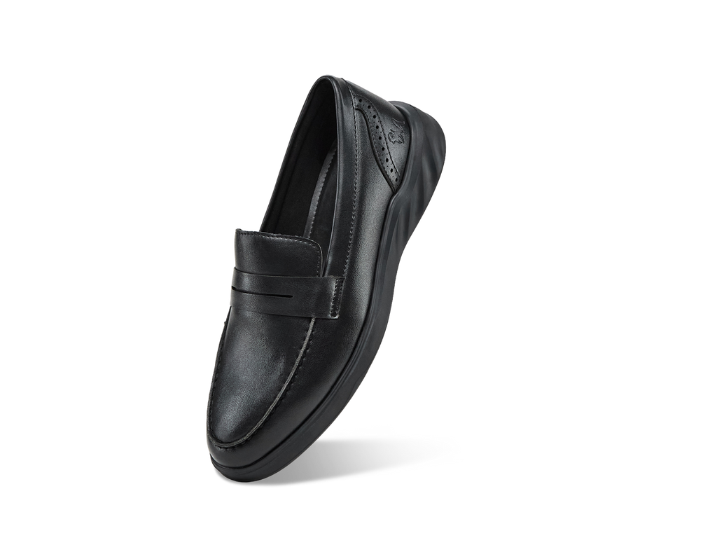 Transition Loafers : Black